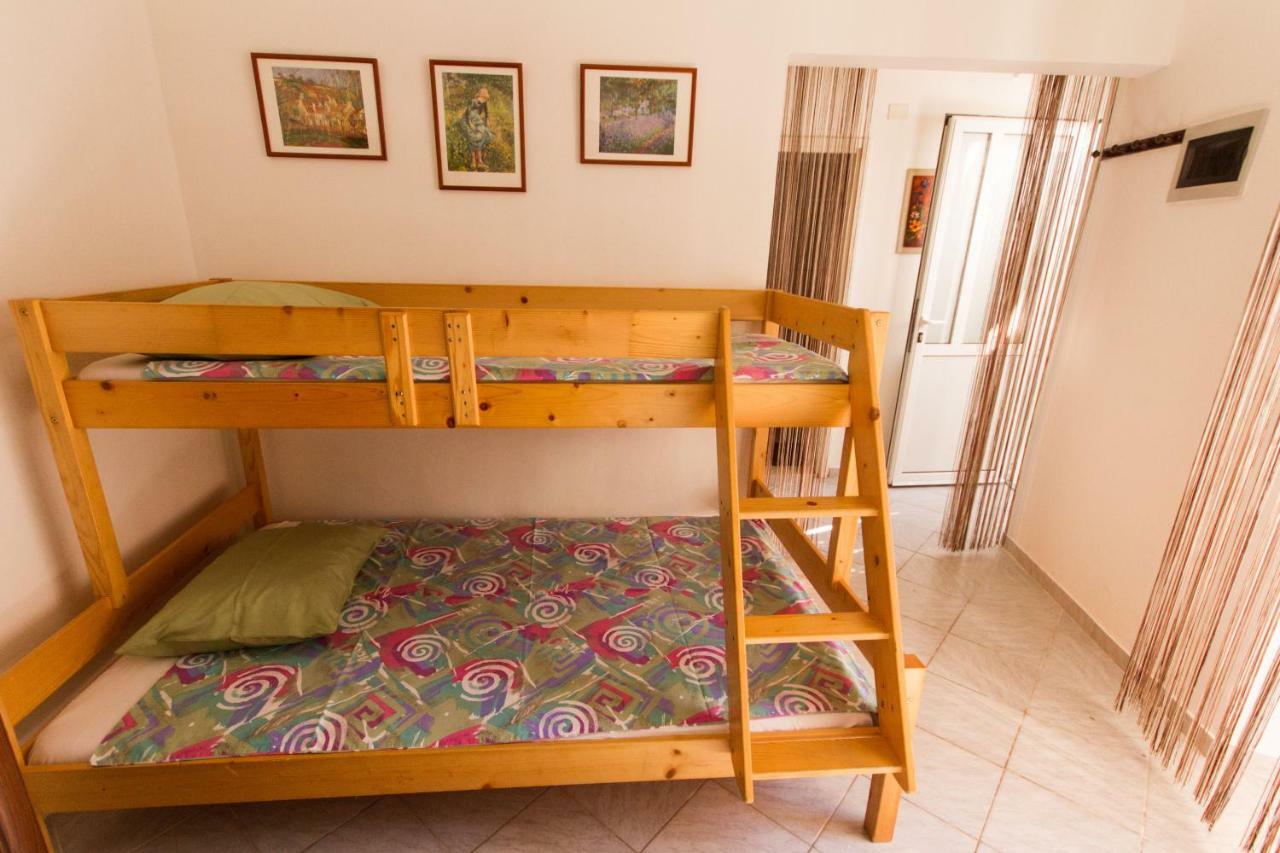 Ferienwohnung Apartman Punta Vilma Pula Exterior foto